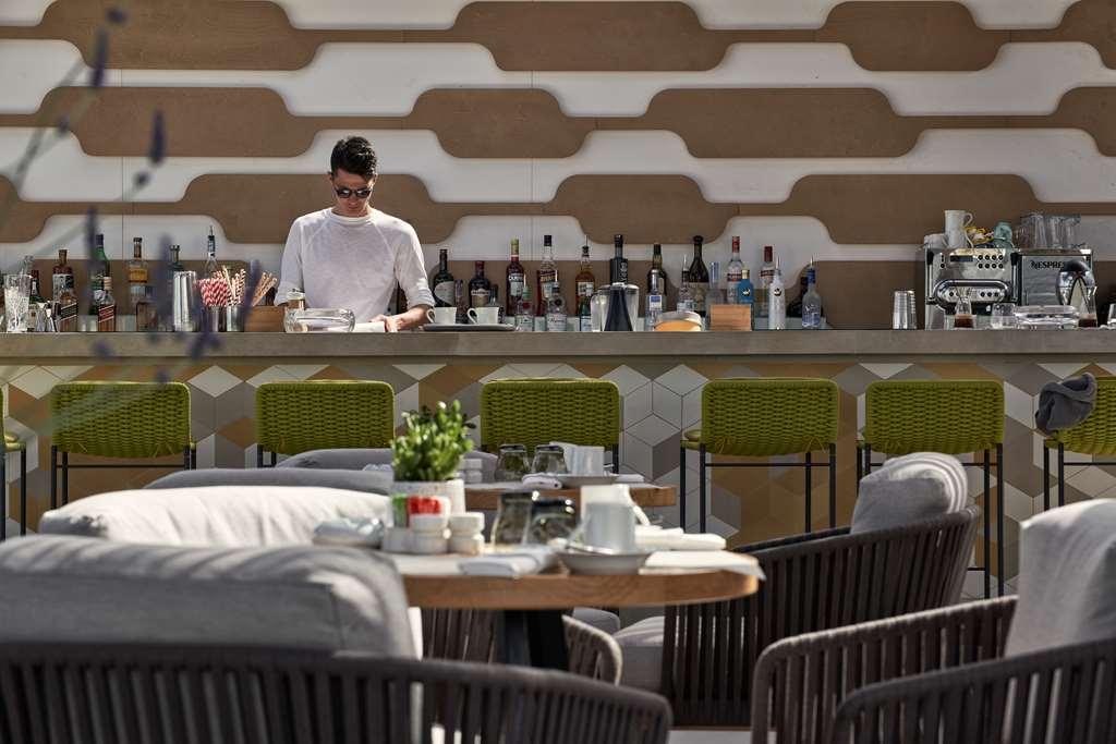 Myconian Naia Hotel Mykonos Town Ресторант снимка