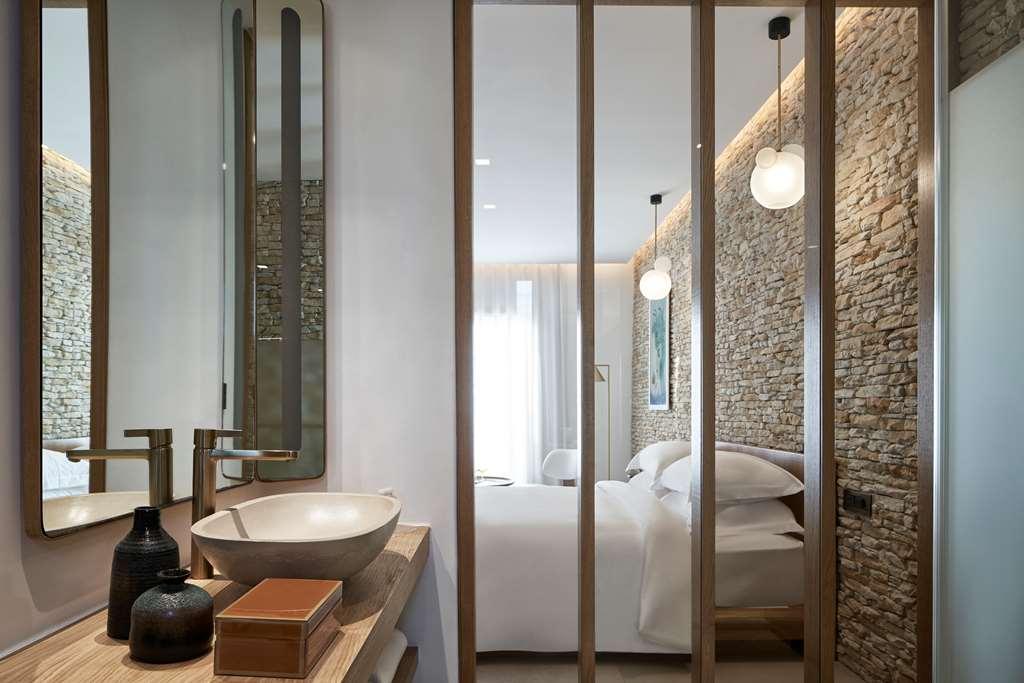Myconian Naia Hotel Mykonos Town Екстериор снимка